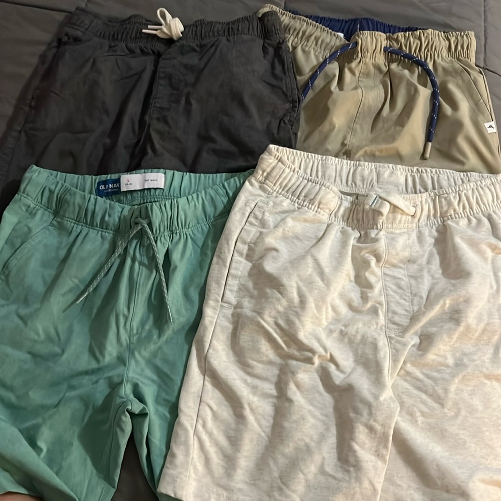 4 pair of cargo shorts- size 10-12